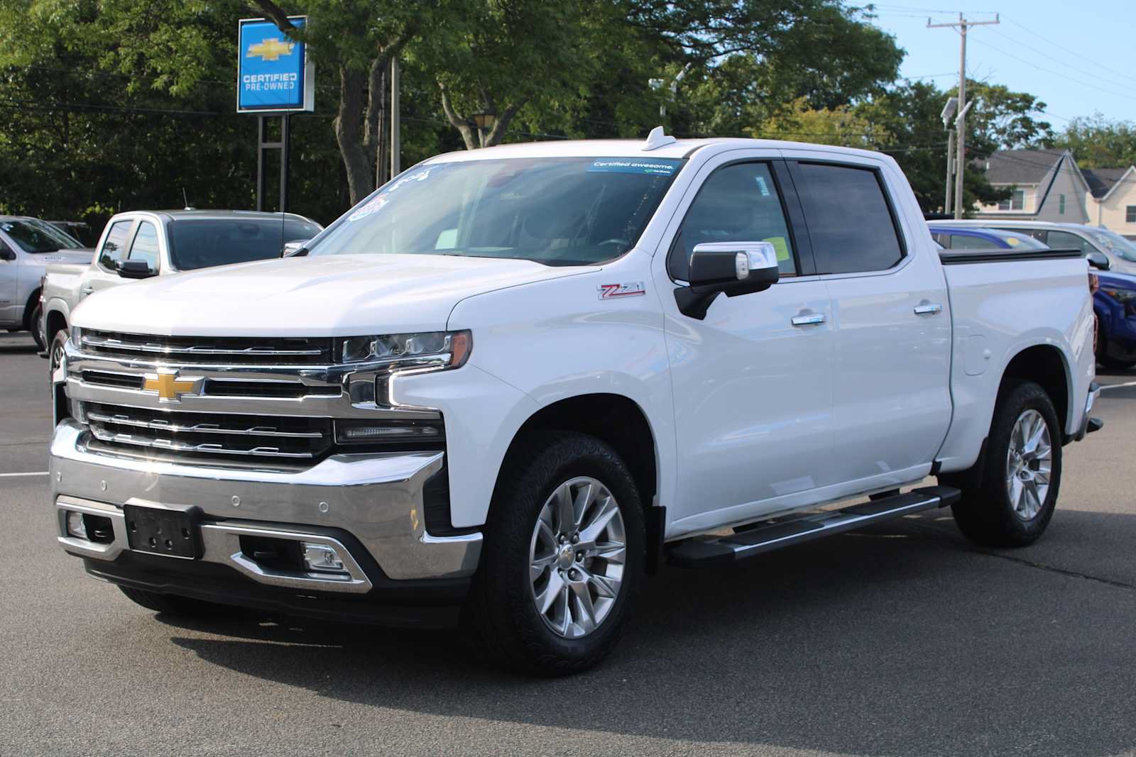 Certified 2021 Chevrolet Silverado 1500 LTZ w/ LTZ Premium Package AWD/4WD image 3