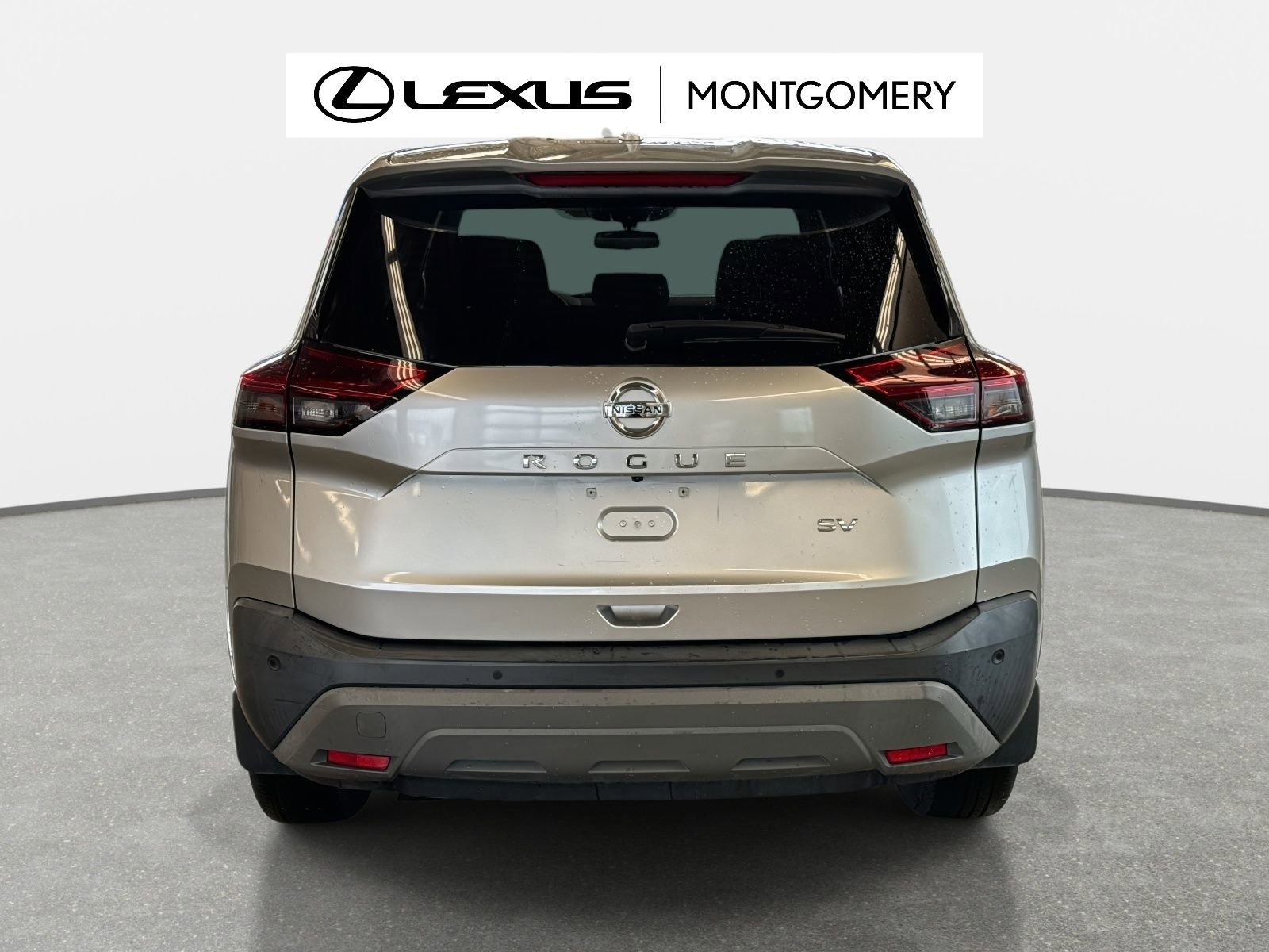 Used 2021 Nissan Rogue SV image 4