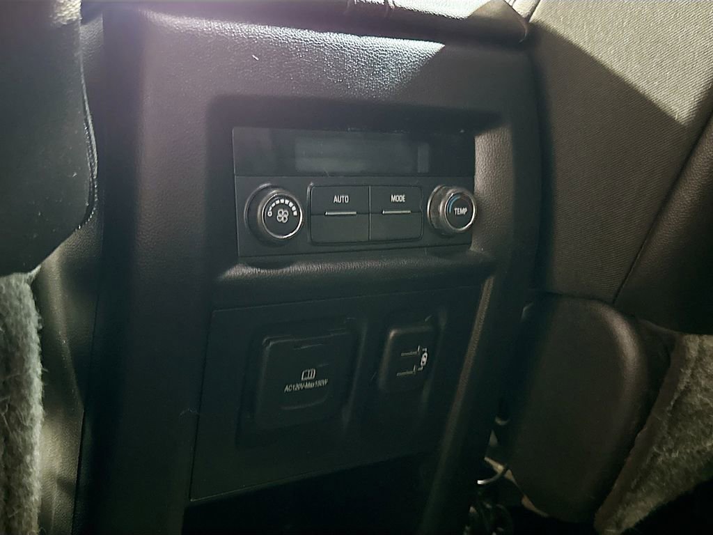 Used 2023 Chevrolet Traverse RS w/ LPO, Floor Liner Package image 26