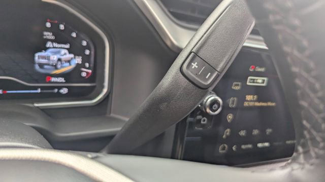 Used 2024 GMC Sierra 2500 Denali w/ Denali Reserve Package image 28