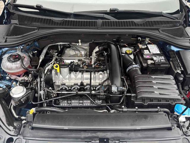 Used 2021 Volkswagen Jetta SEL Premium image 32