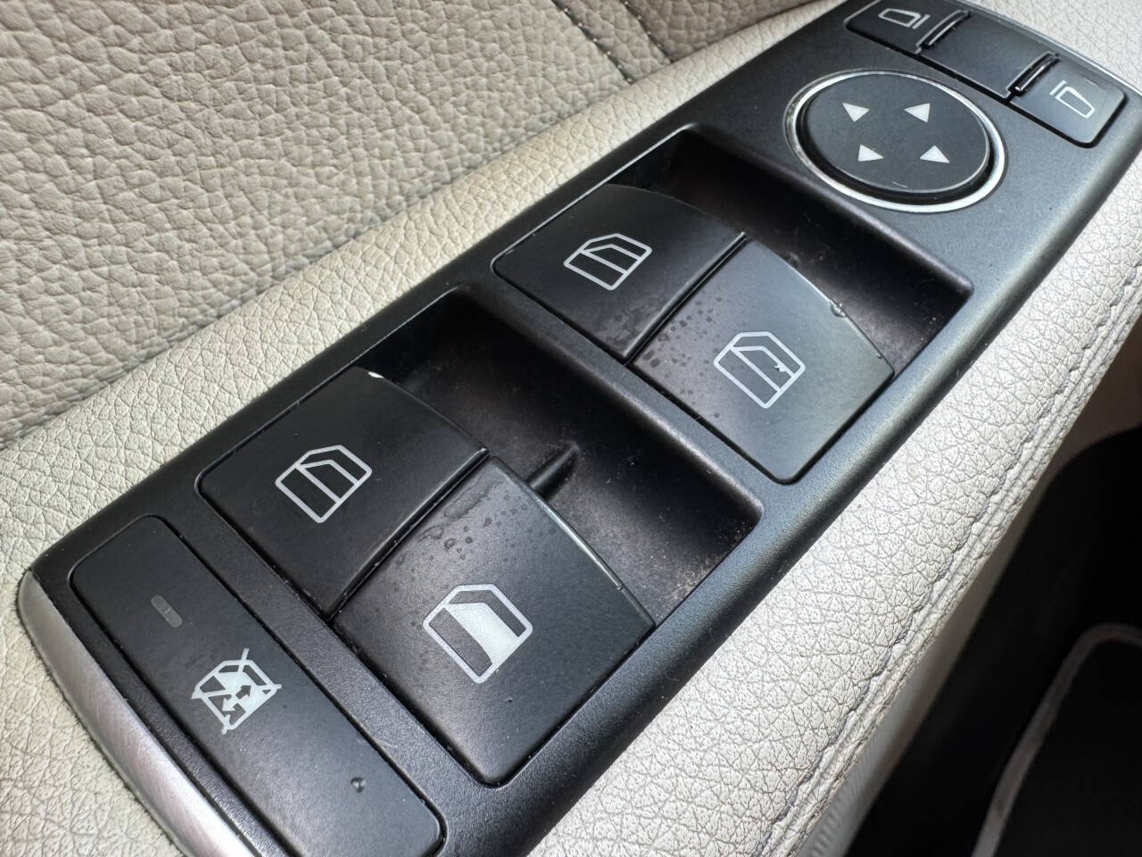 Used 2014 Mercedes-Benz CLA 250 w/ Multimedia Package image 18