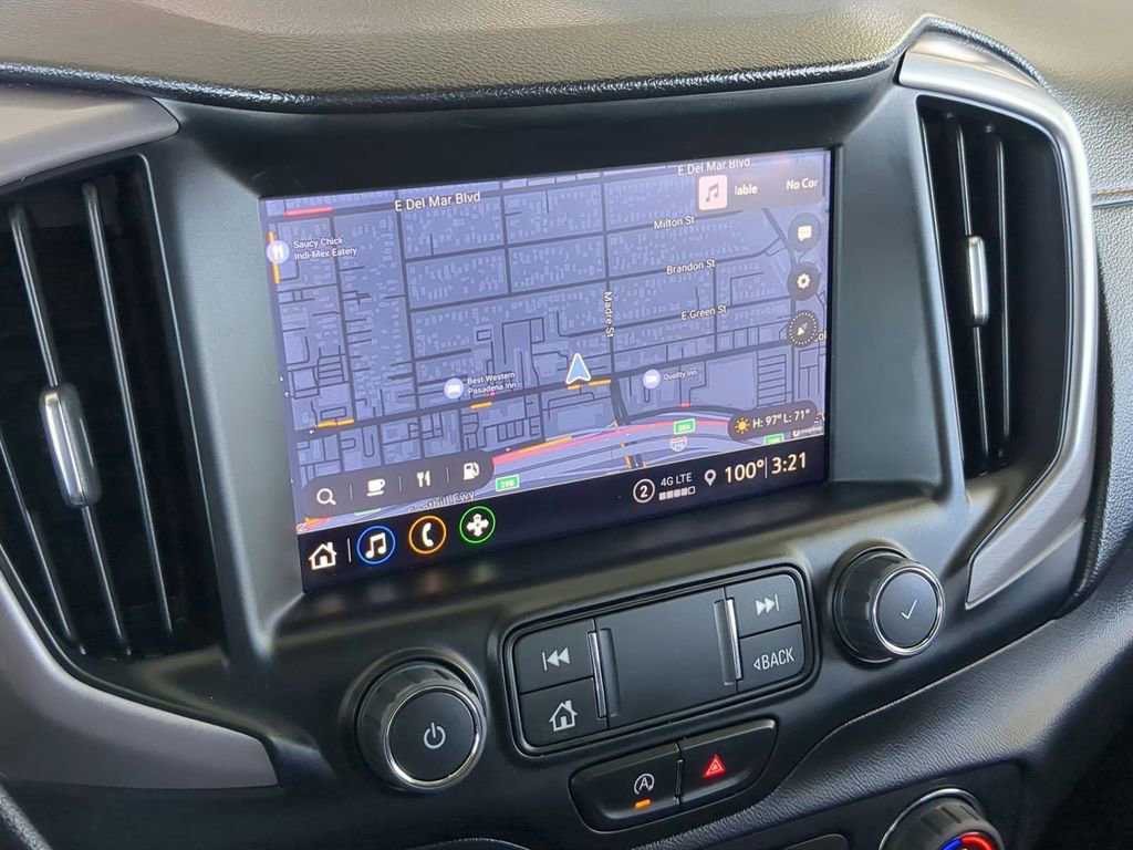 Used 2022 GMC Terrain AT4 w/ Tech Package image 17