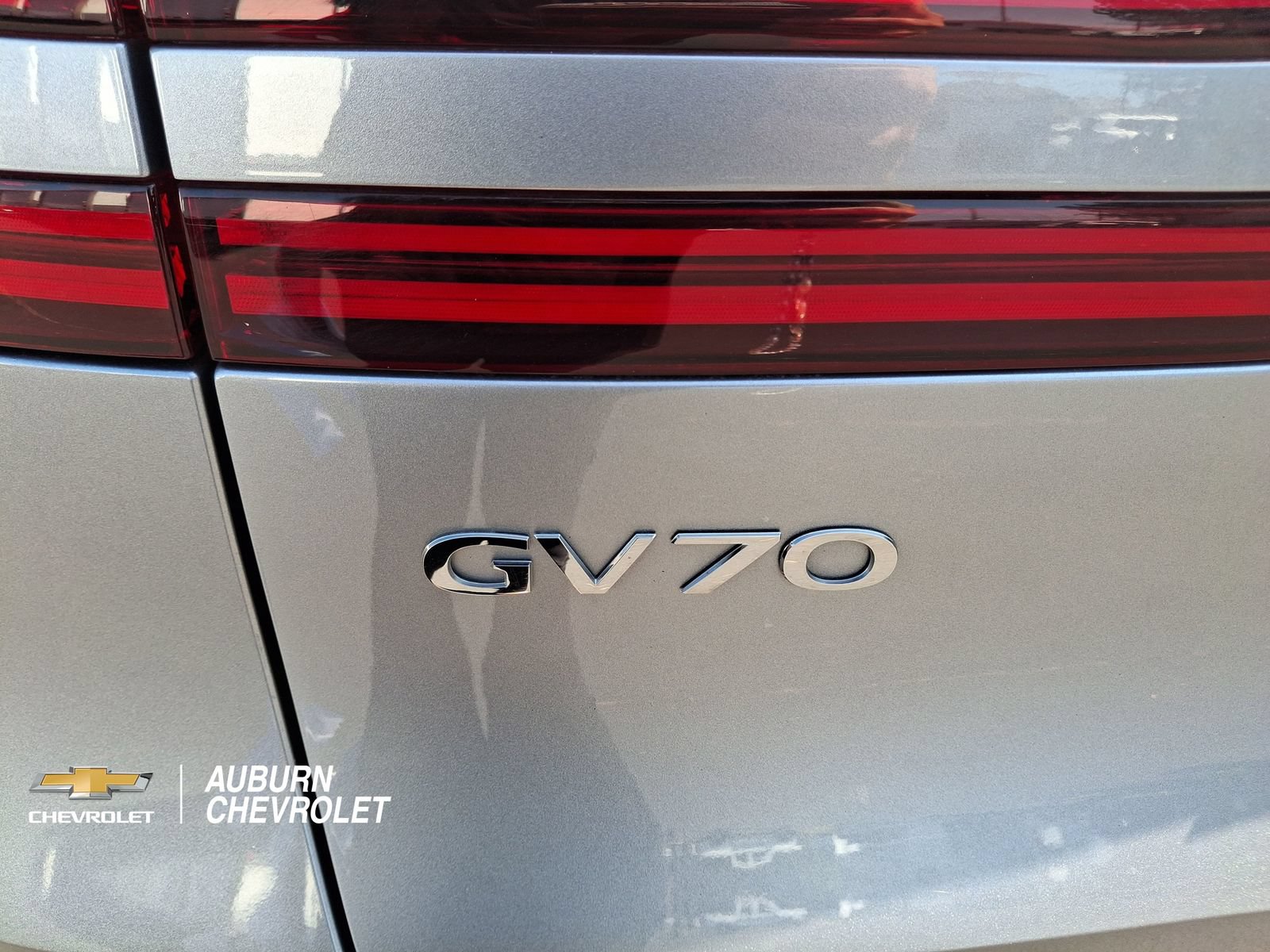 Used 2025 Genesis GV70 2.5T AWD/4WD image 24