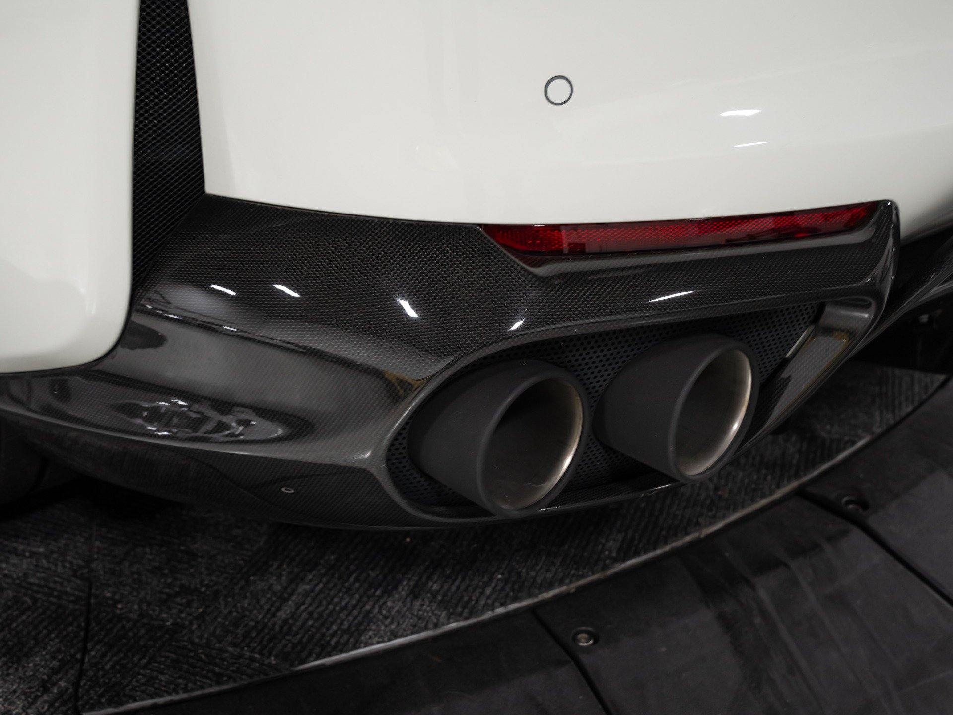 Used 2023 Ferrari 812 GTS RWD image 40