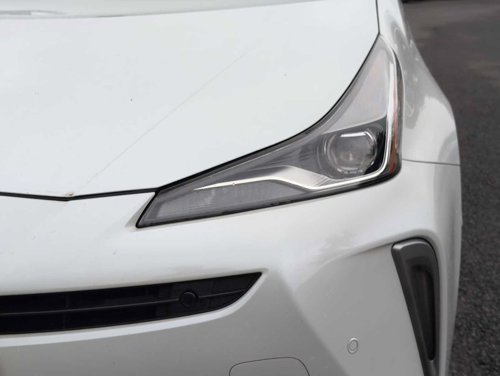 Used 2022 Toyota Prius XLE AWD/4WD image 11
