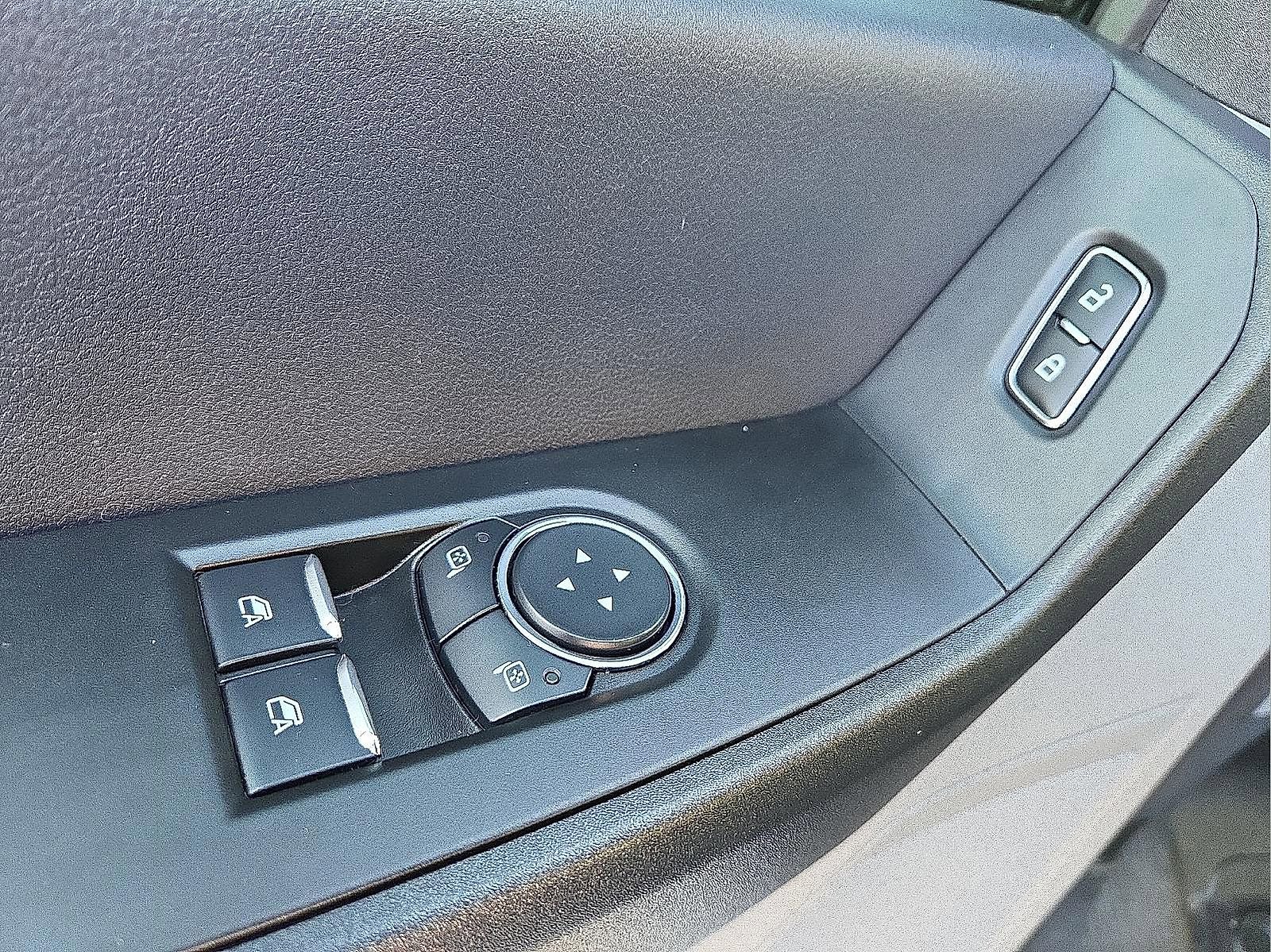 Used 2025 Ford F350 XL image 12