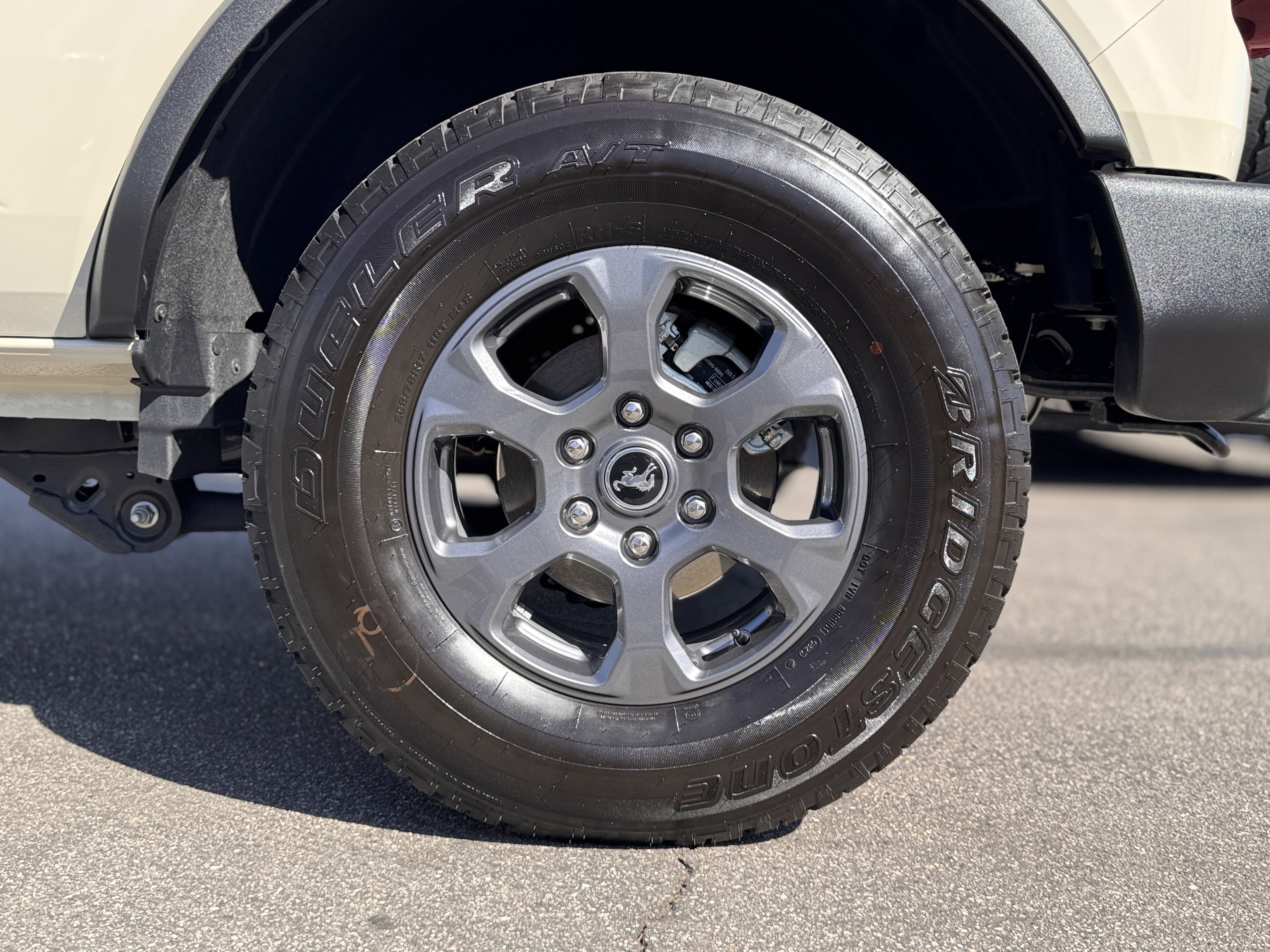 Used 2025 Ford Bronco Big Bend image 11