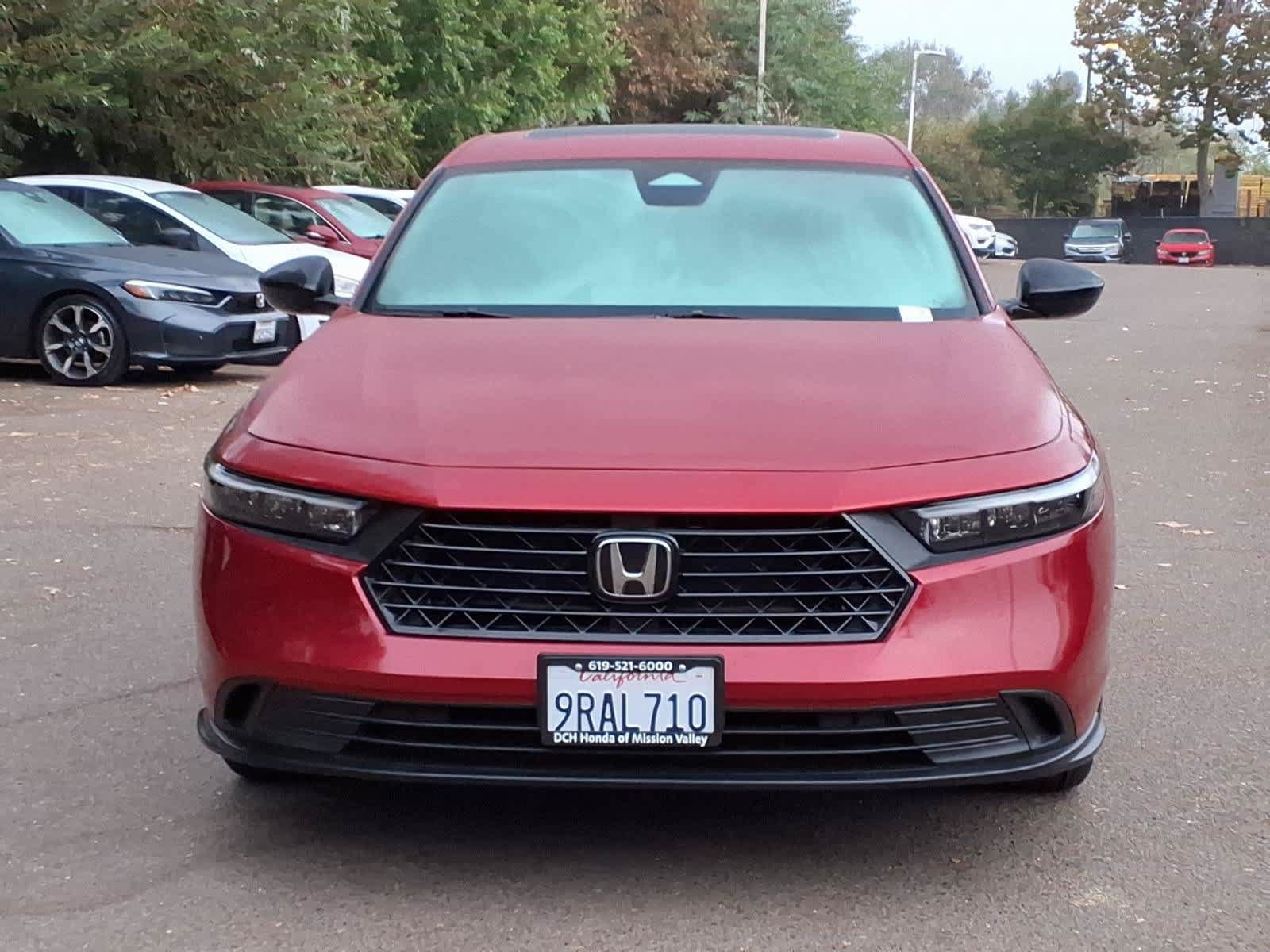 Used 2025 Honda Accord Sport image 1