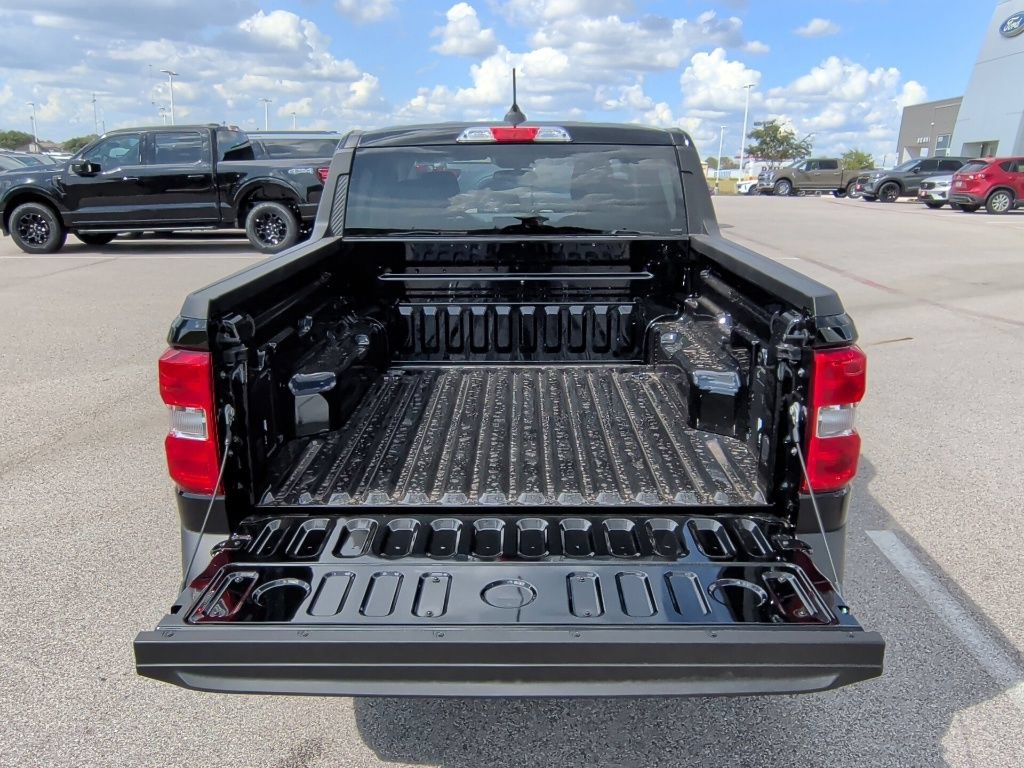 New 2026 Ford Maverick XLT FWD image 35