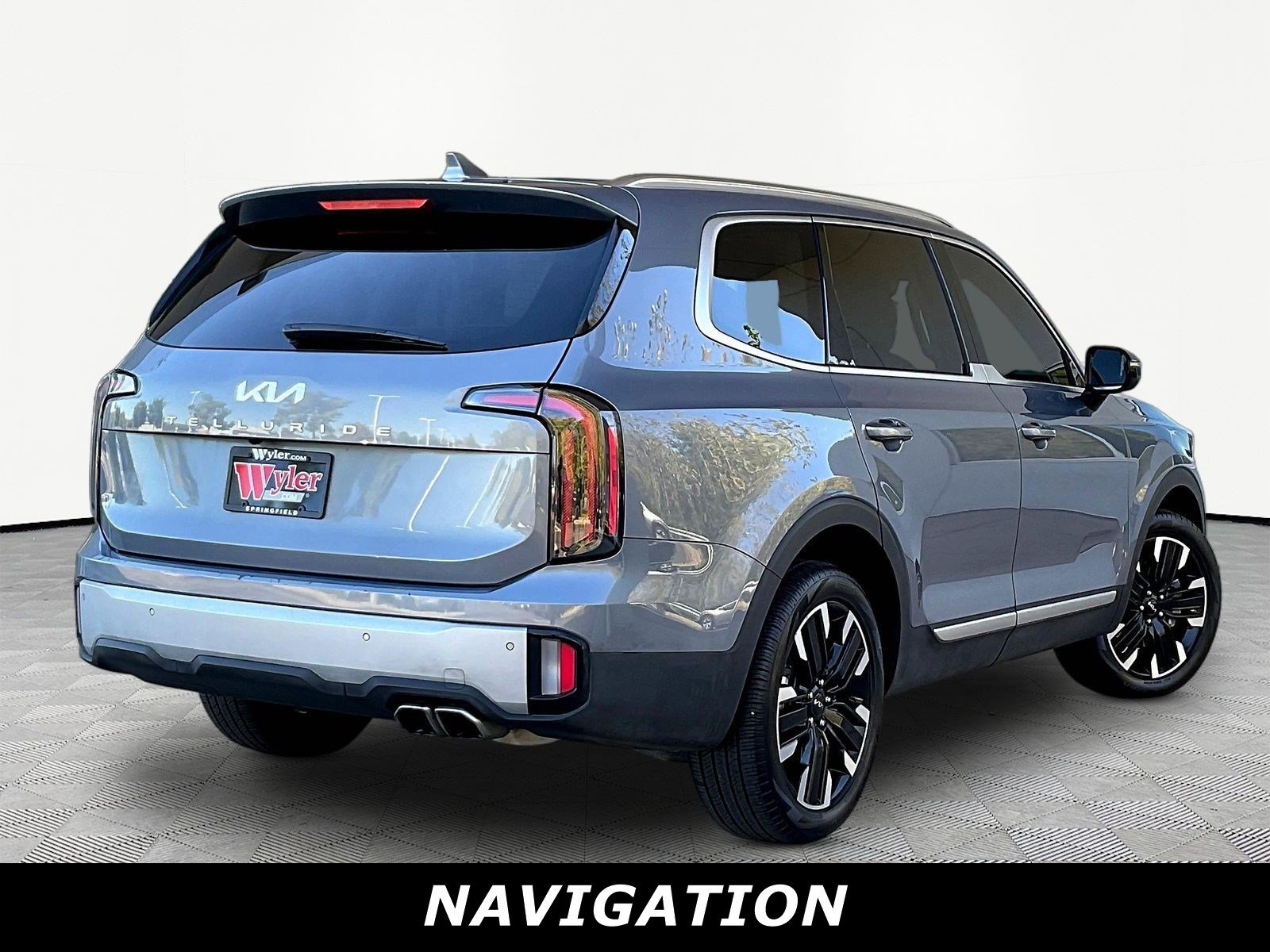 Used 2024 Kia Telluride SX FWD image 6