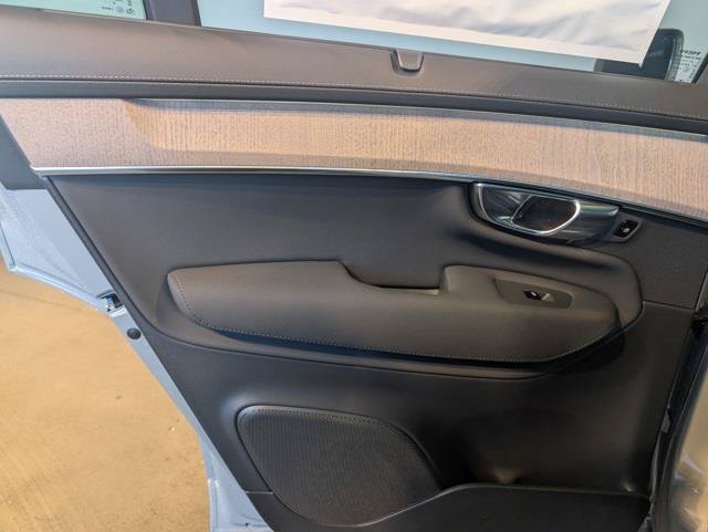 New 2026 Volvo XC90 B6 Ultra w/ Protection Package AWD/4WD image 23
