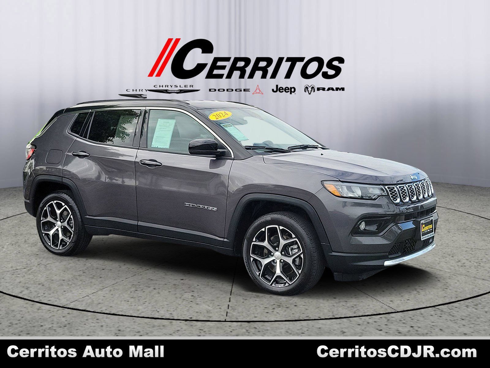 Used 2024 Jeep Compass Limited AWD/4WD image 1