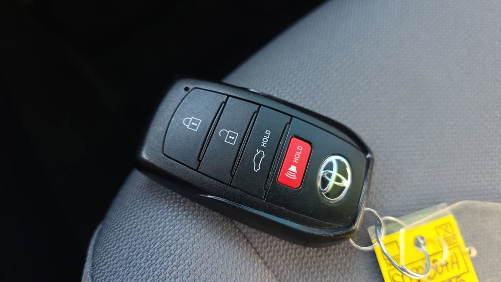 Used 2025 Toyota Corolla FX w/ Convenience Package FWD image 28