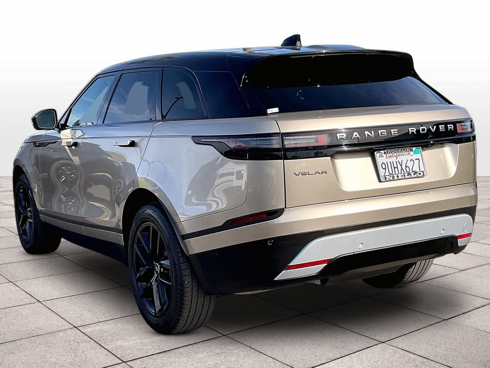 Used 2026 Land Rover Range Rover Velar S AWD/4WD image 17