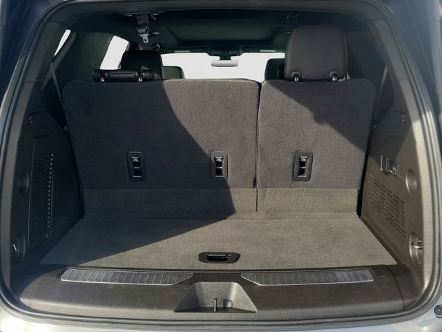 Used 2021 Chevrolet Tahoe Z71 w/ Luxury Package image 24