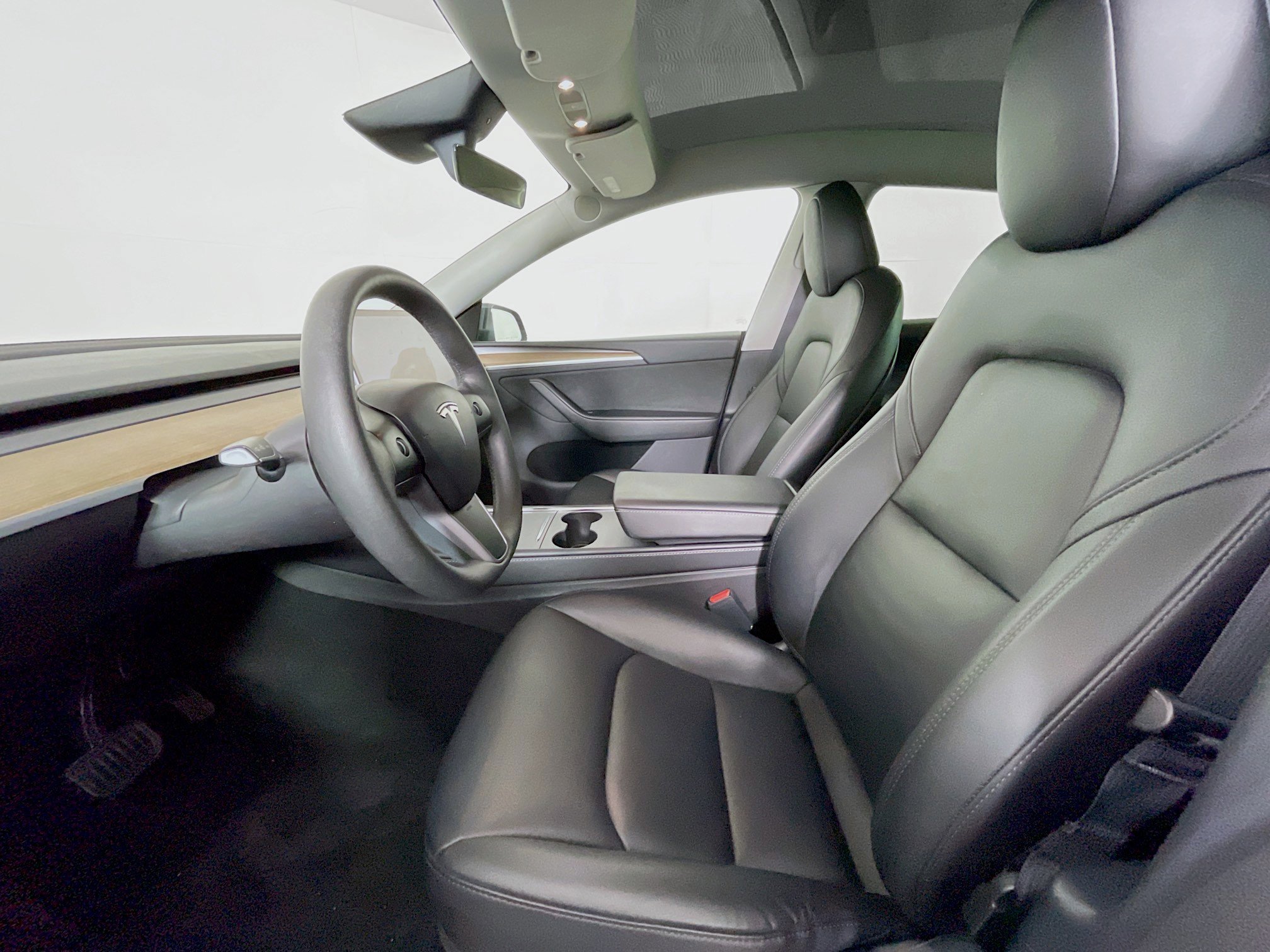 Used 2024 Tesla Model Y Long Range image 13