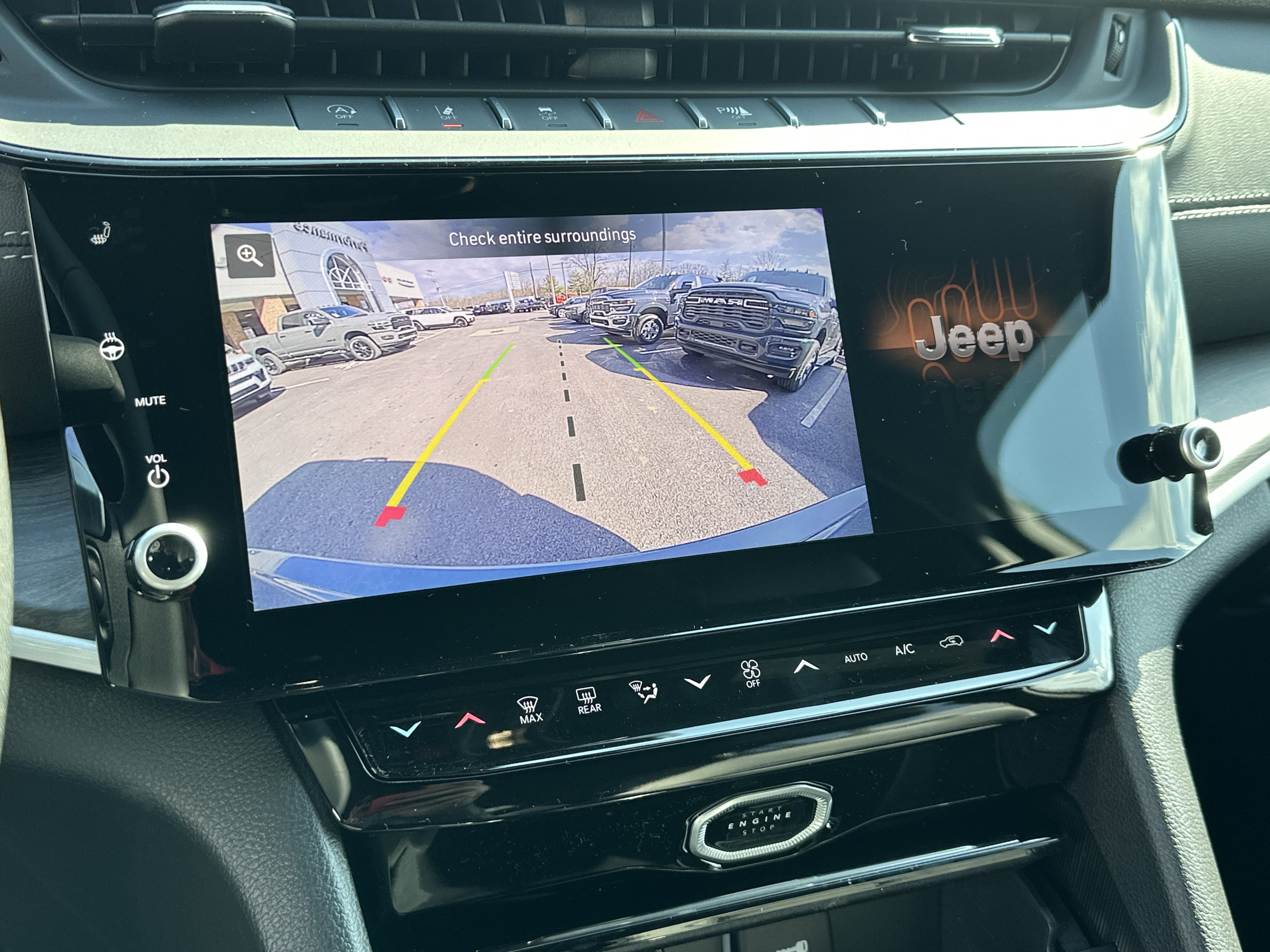 New 2026 Jeep Grand Cherokee Limited image 7