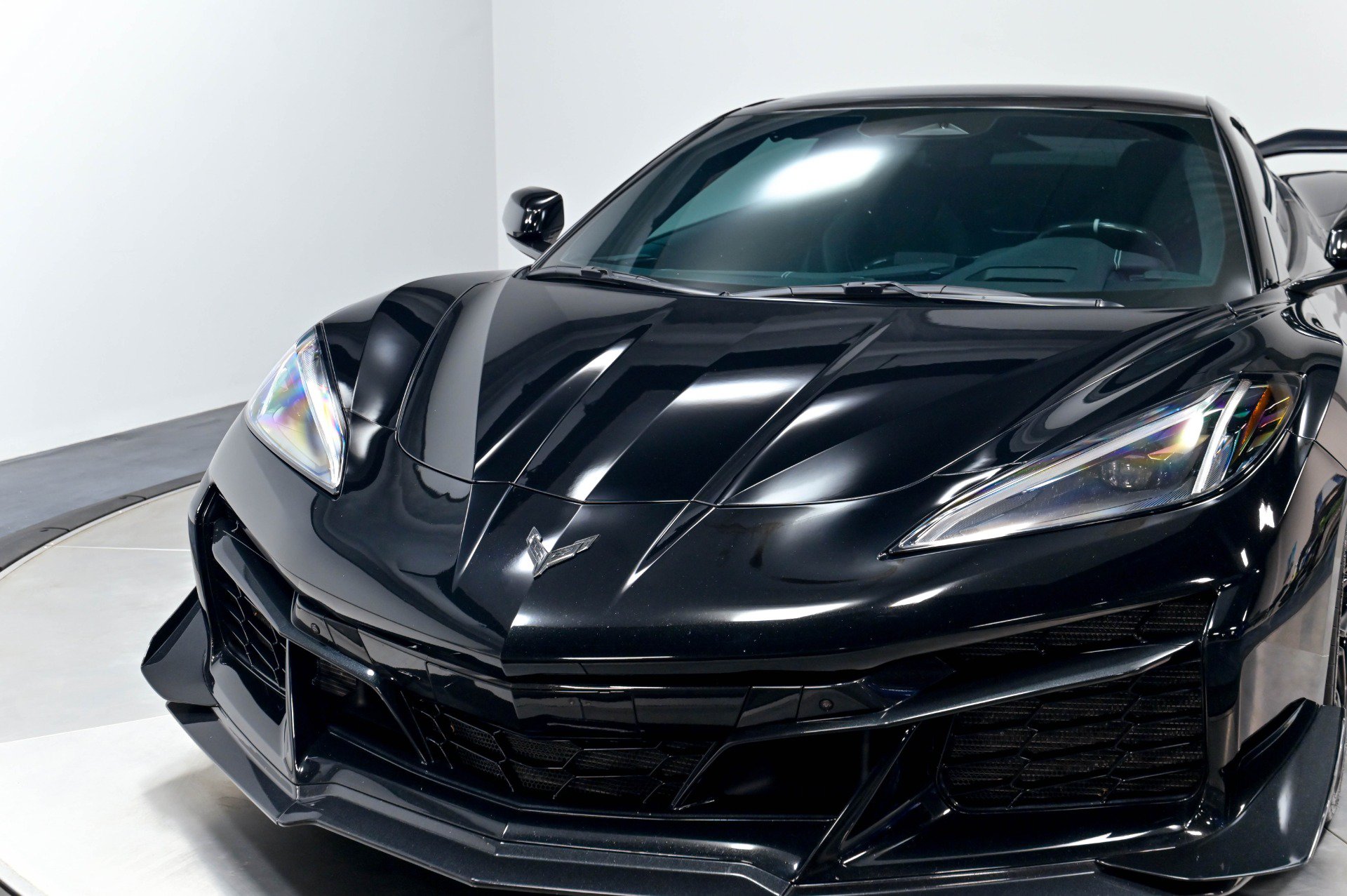 Used 2025 Chevrolet Corvette Z06 RWD image 75