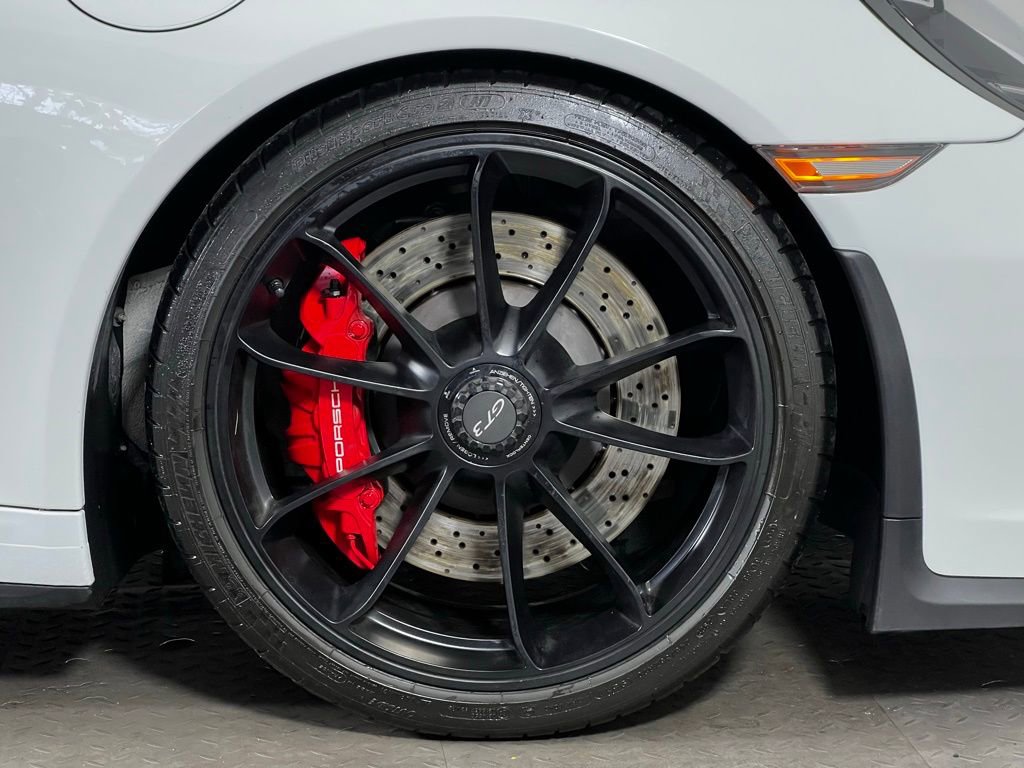 Certified 2018 Porsche 911 GT3 image 11