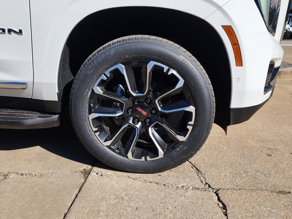 New 2026 GMC Yukon Elevation image 56