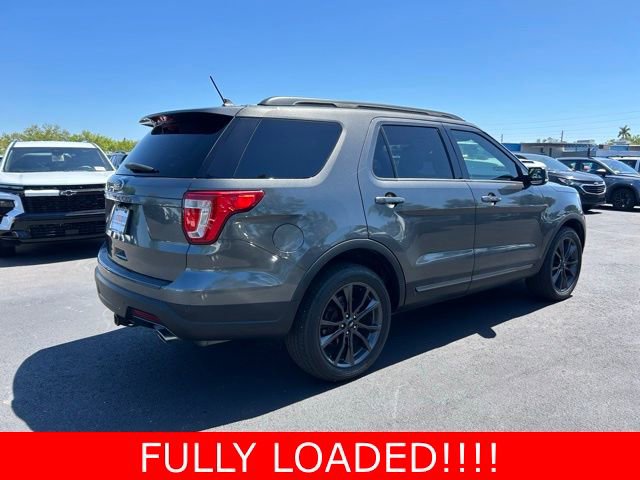 Used 2018 Ford Explorer XLT w/ Equipment Group 202A image 6