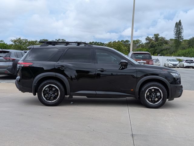 Used 2024 Nissan Pathfinder Rock Creek AWD/4WD image 5