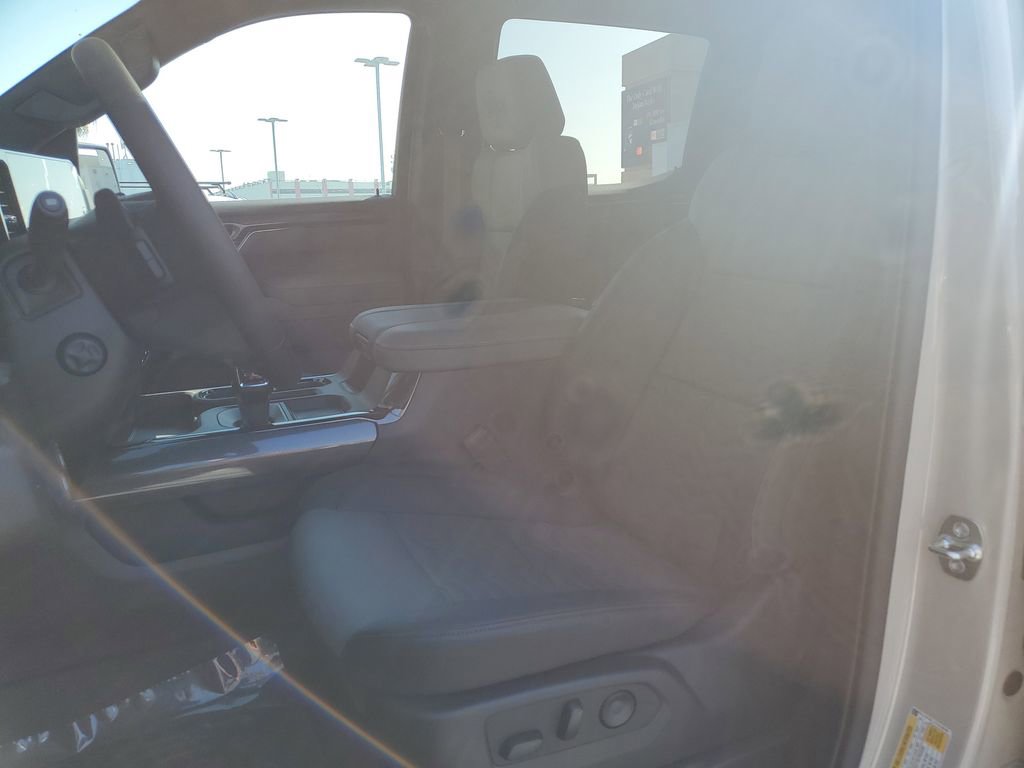 New 2026 Chevrolet Silverado 1500 ZR2 w/ ZR2 Bison Edition image 18