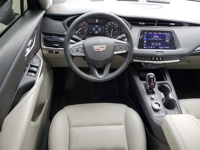 Used 2023 Cadillac XT4 Luxury image 38