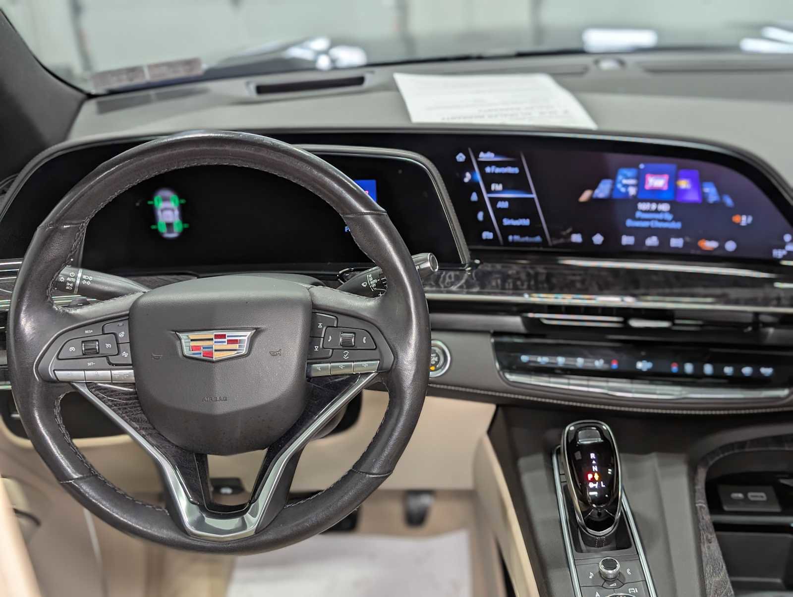 Certified 2021 Cadillac Escalade Premium Luxury image 5