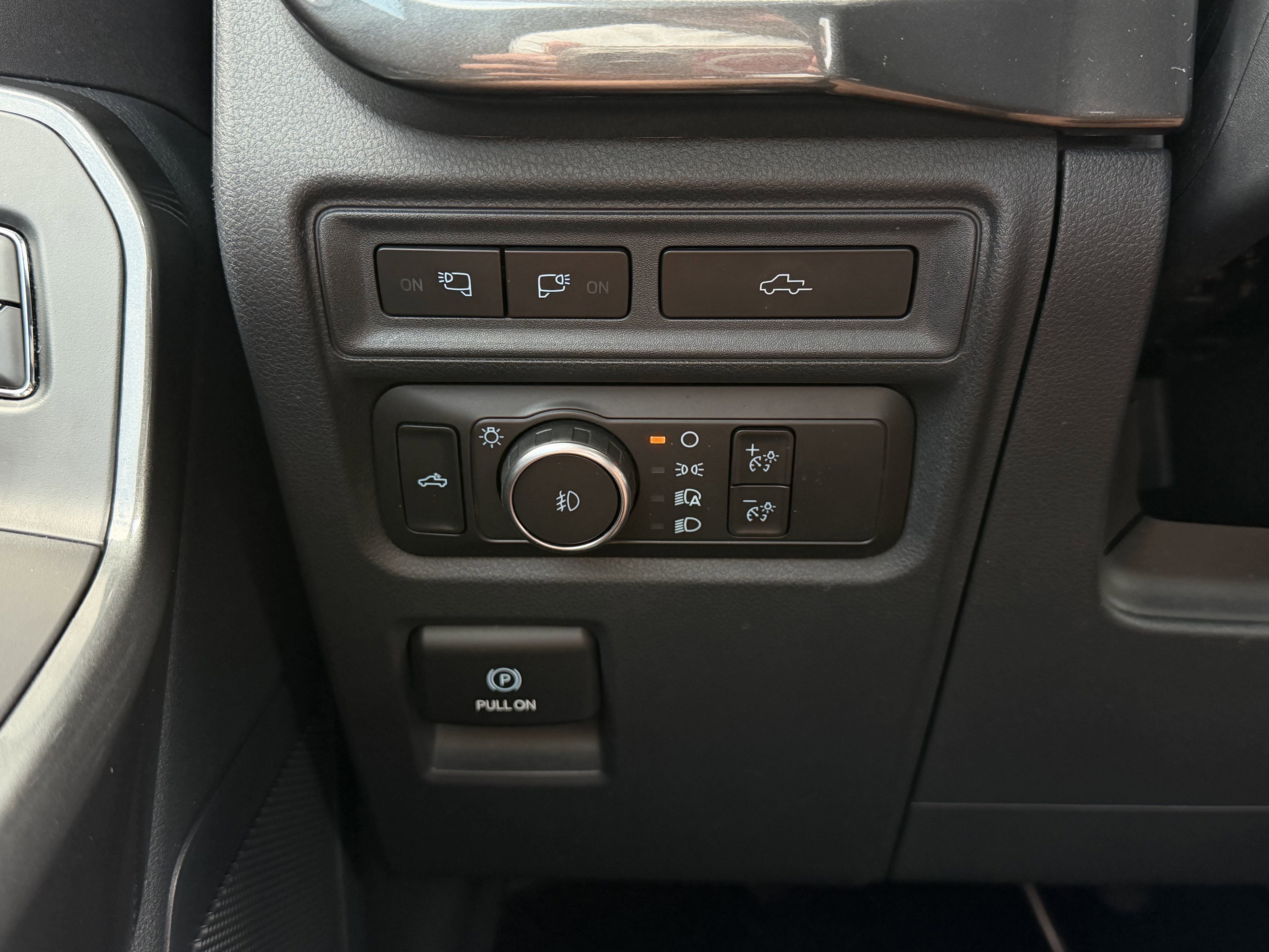 Used 2022 Ford F150 XLT w/ Equipment Group 302A High AWD/4WD image 28