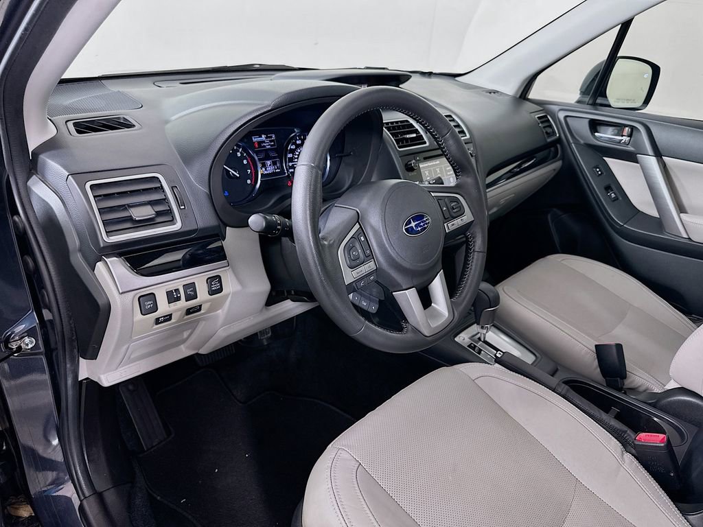 Used 2018 Subaru Forester 2.5i Limited AWD/4WD image 9