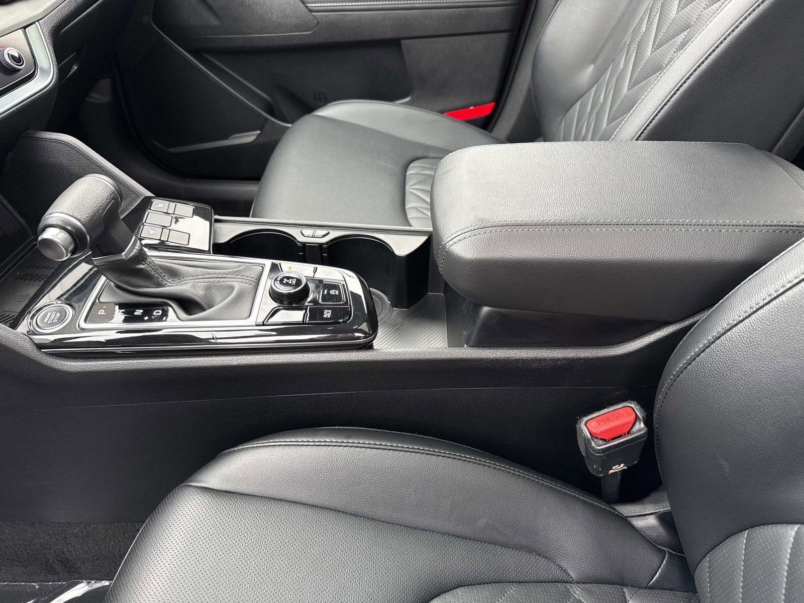 Used 2024 Kia Sportage X-Line w/ X-Line Premium Package image 15