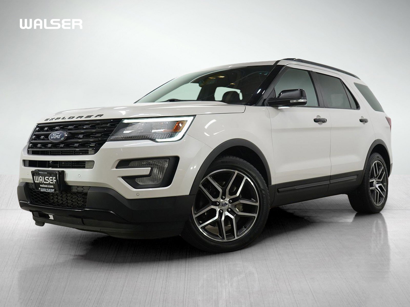 Used 2016 Ford Explorer Sport w/ Equipment Group 401A AWD/4WD image 1