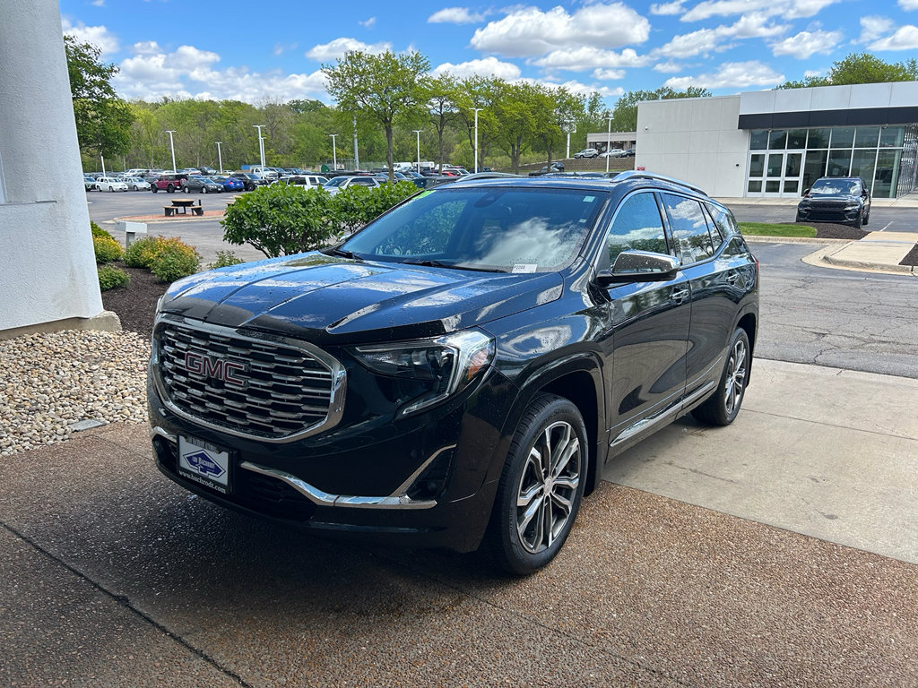 Used 2020 GMC Terrain Denali w/ Denali Premium Package