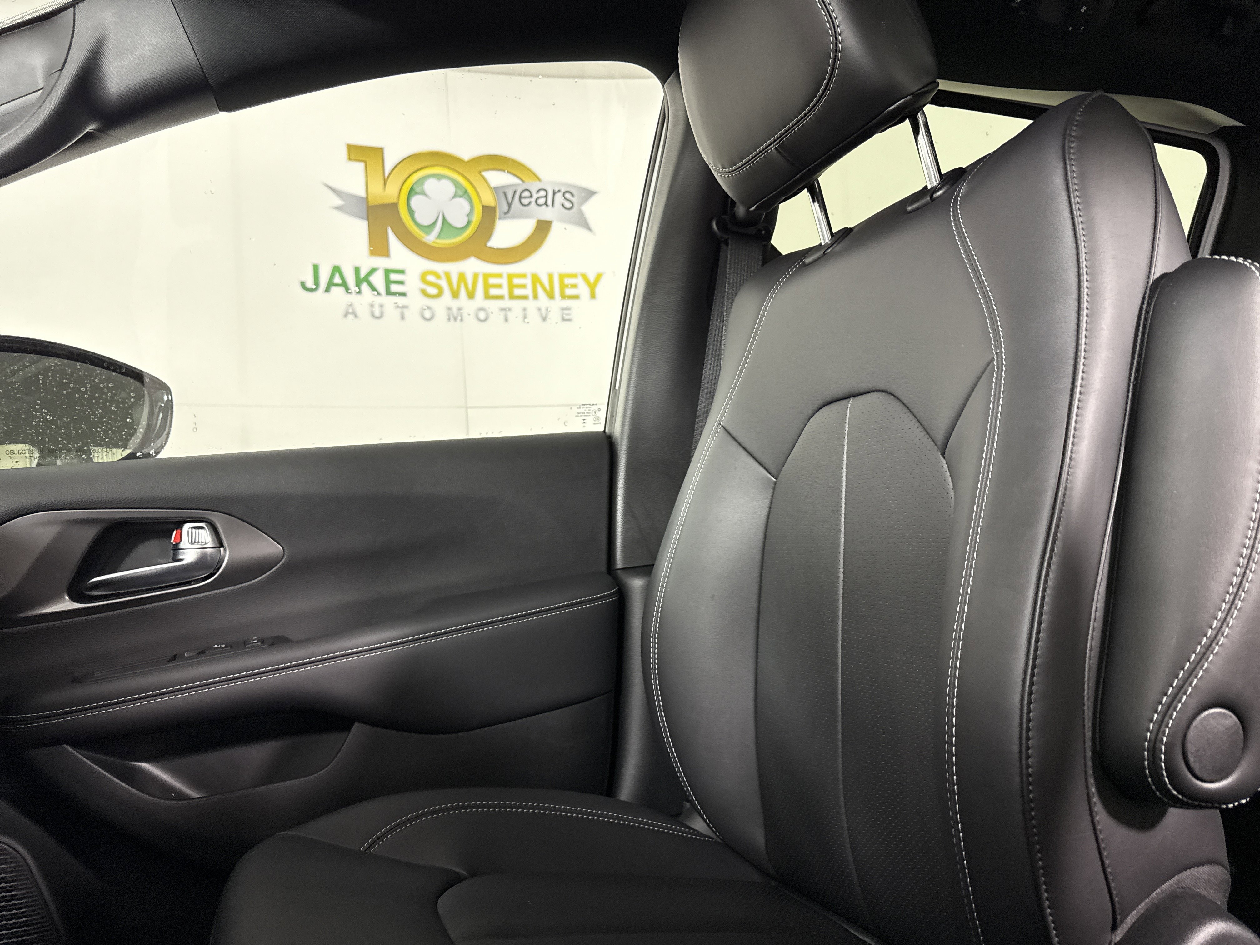 New 2026 Chrysler Voyager LX FWD image 31