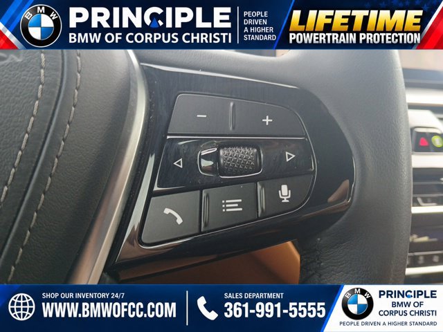 Used 2021 BMW 530i w/ Premium Package RWD image 28