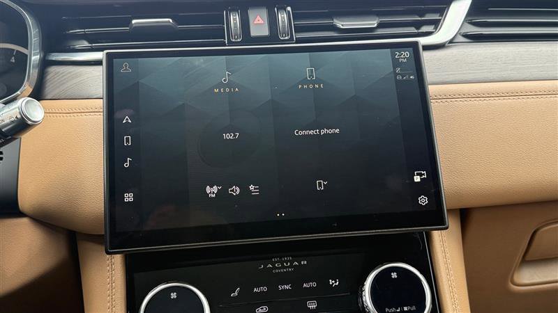 Used 2022 Jaguar F-PACE S AWD/4WD image 21