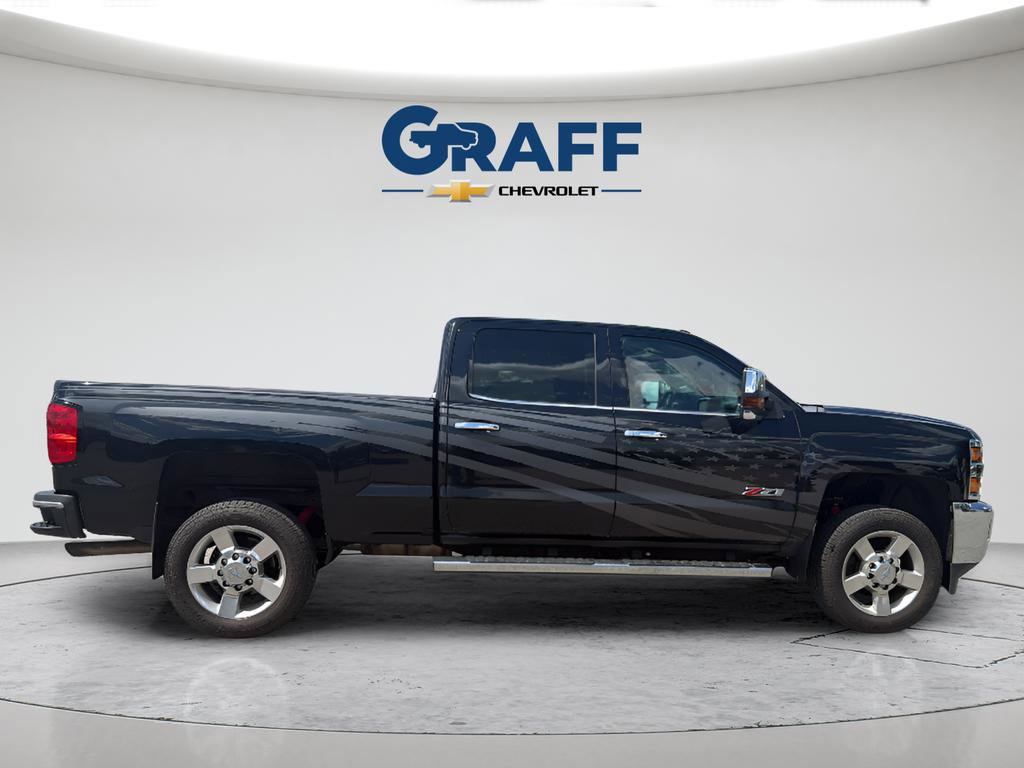 Used 2019 Chevrolet Silverado 2500 LTZ w/ Vortec Plus Package AWD/4WD image 9