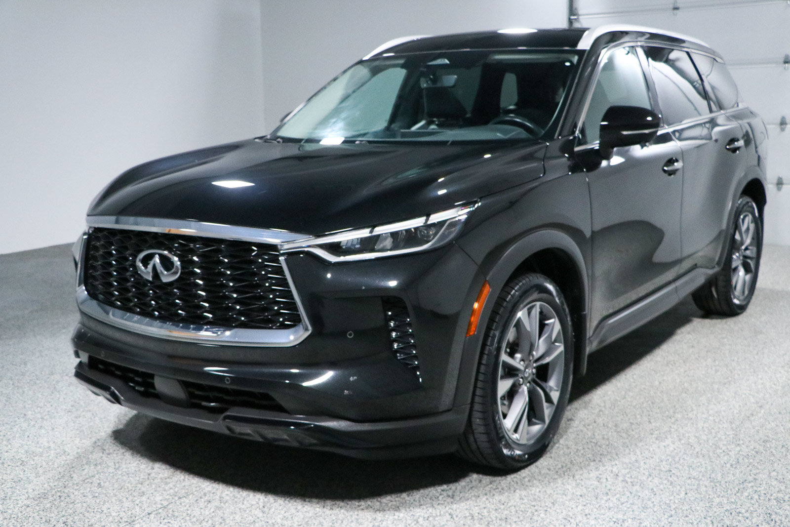 Used 2023 INFINITI QX60 Luxe w/ Cargo Package FWD image 34