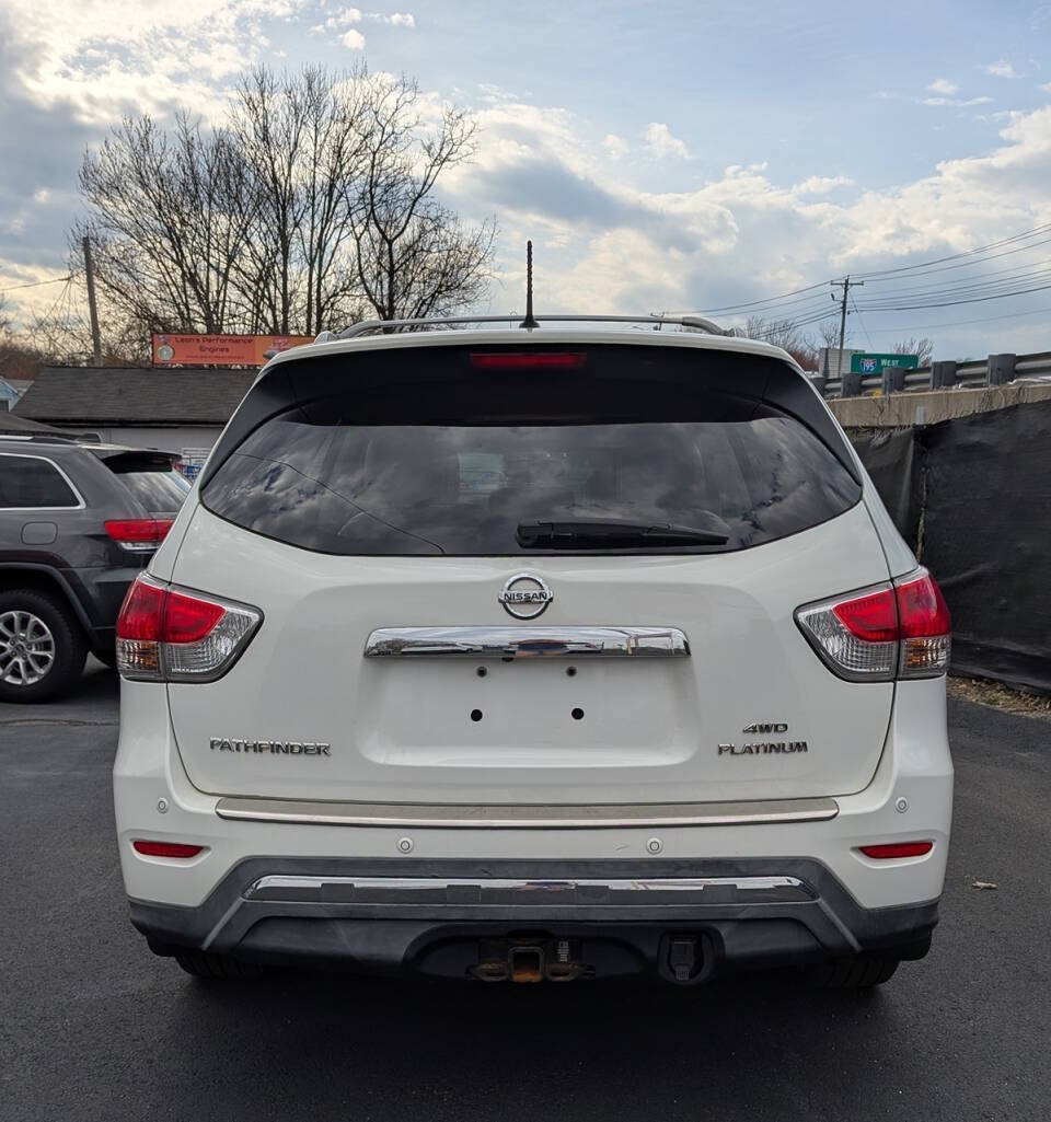 Used 2014 Nissan Pathfinder Platinum w/ Platinum Premium Package AWD/4WD image 4