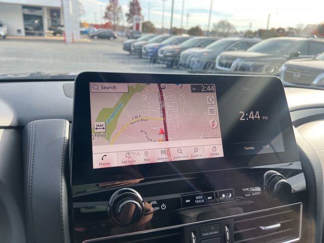 Used 2023 Nissan Armada SL w/ Midnight Edition Package image 24