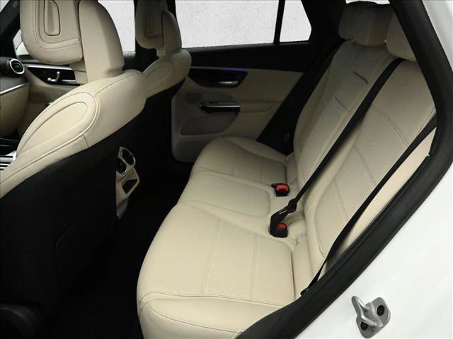 Certified 2025 Mercedes-Benz GLC 300 4MATIC image 19