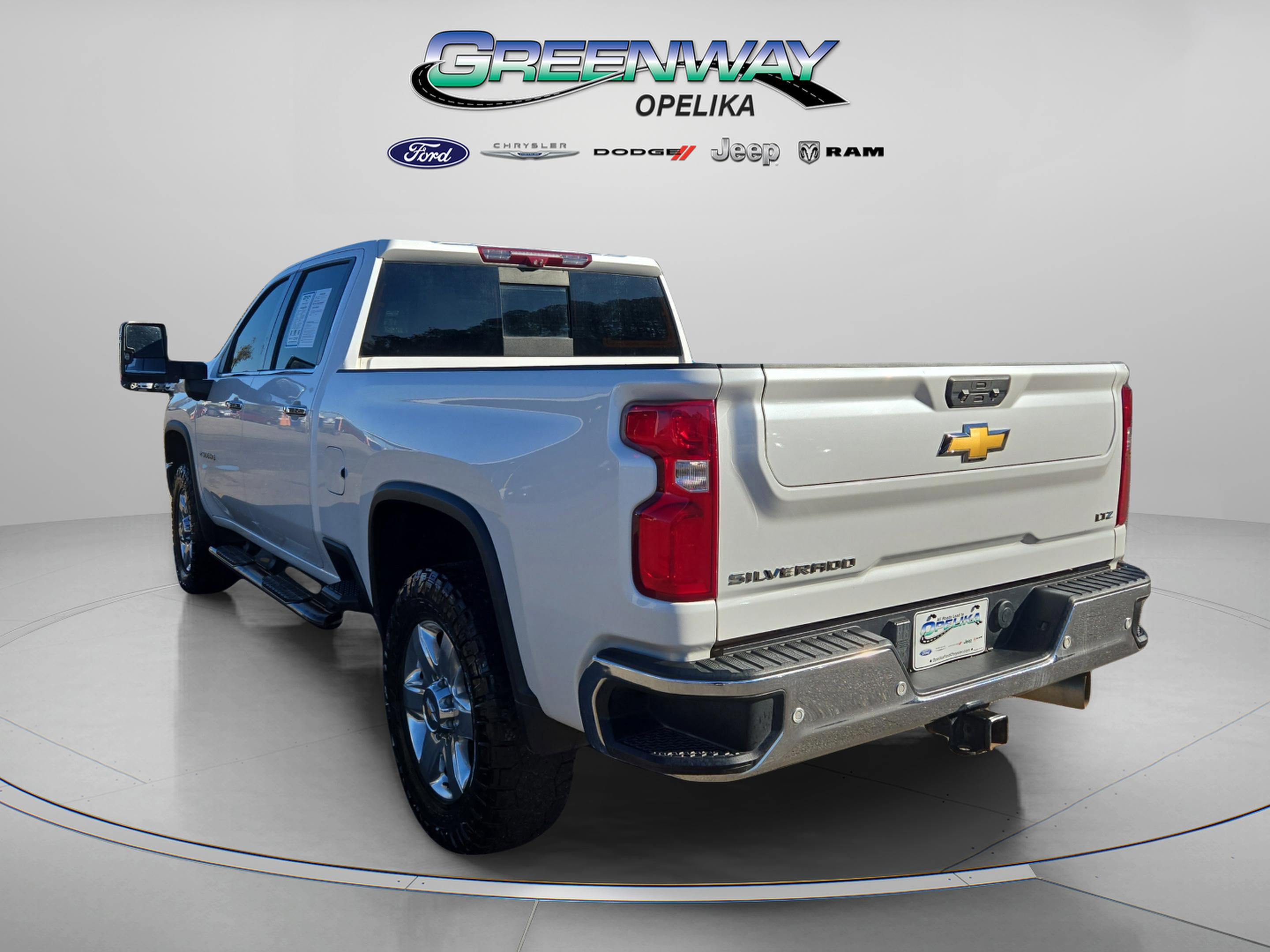 Used 2023 Chevrolet Silverado 2500 LTZ image 10