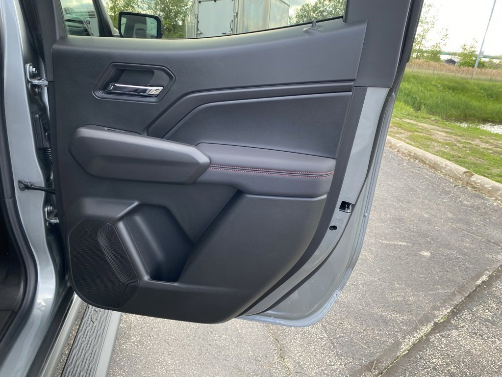 New 2025 Chevrolet Colorado Z71 image 26