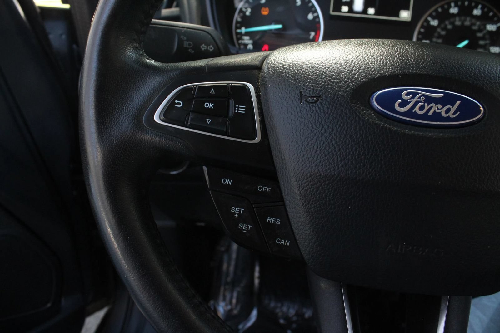 Used 2018 Ford EcoSport SE FWD image 28