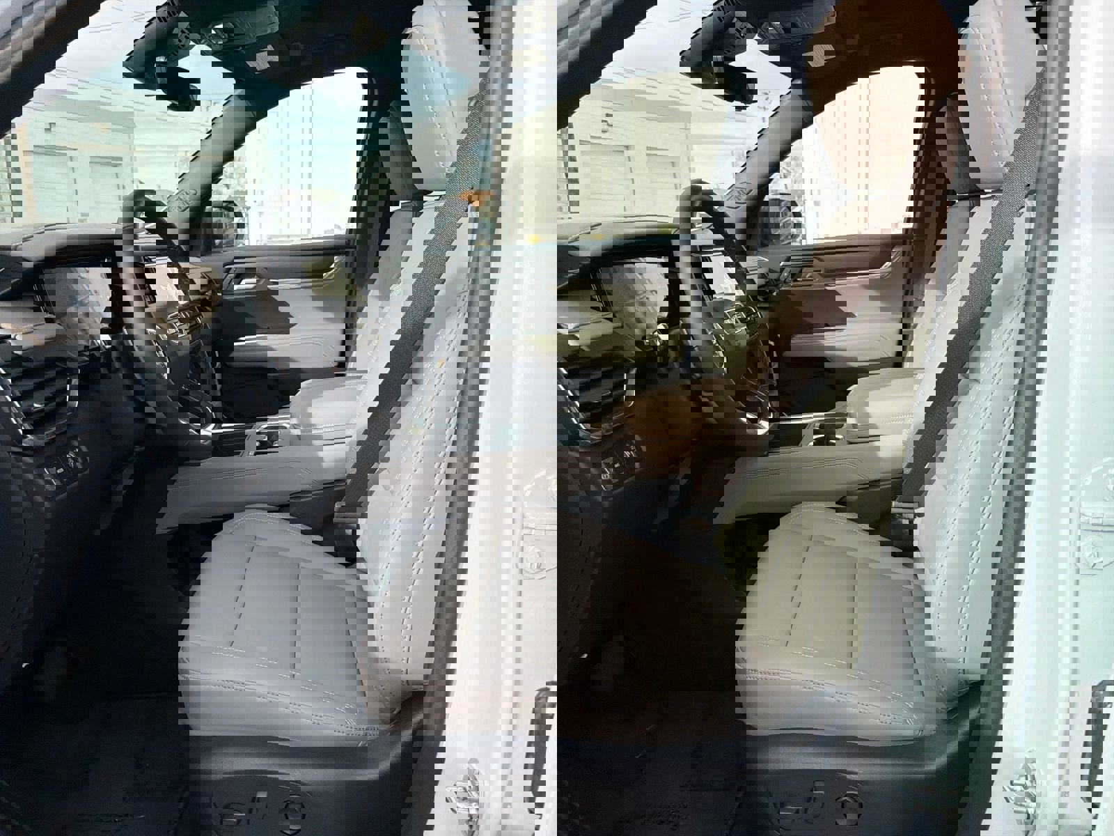 New 2026 GMC Acadia Elevation w/ Elevation Premium Package image 13