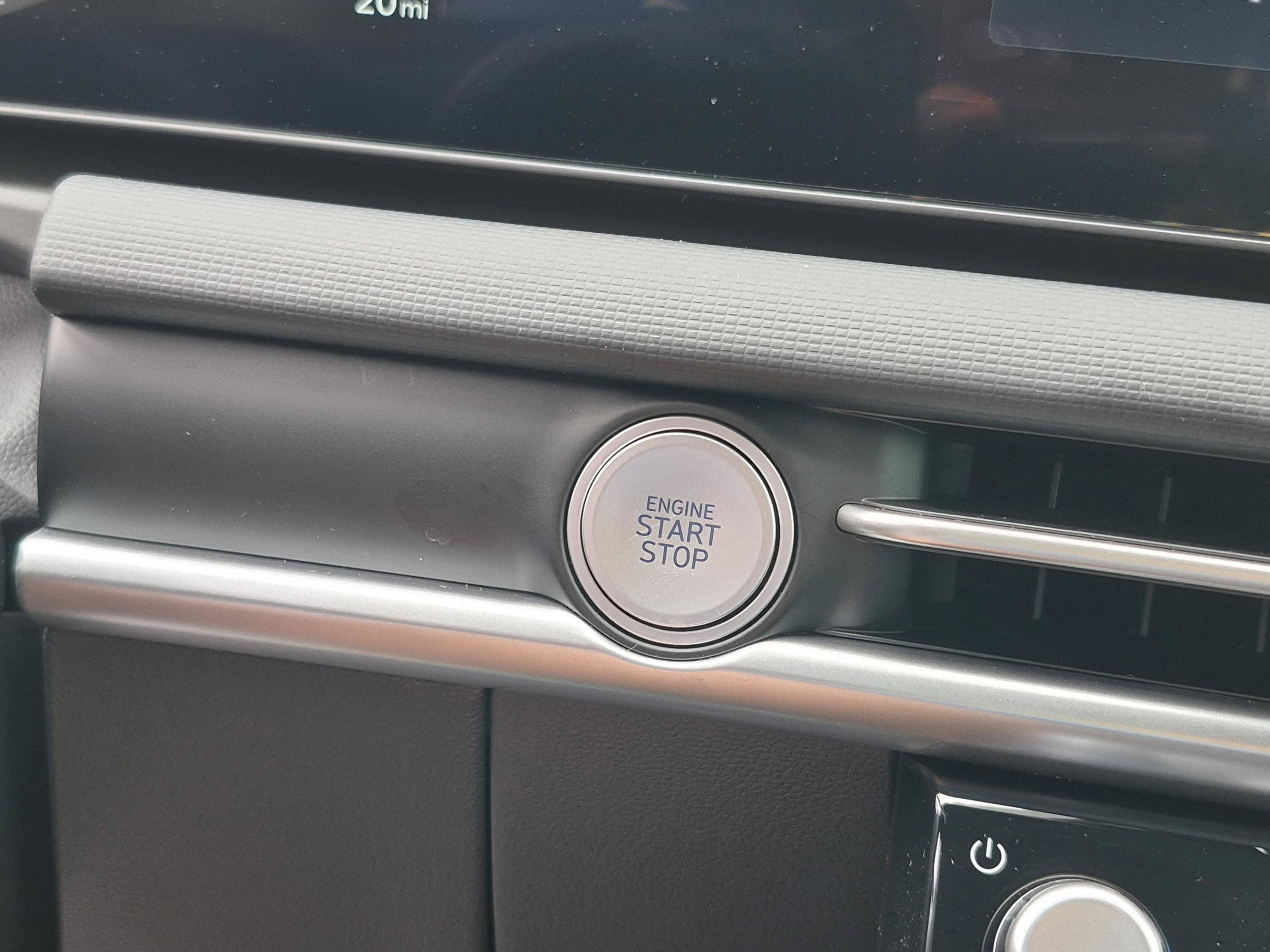 New 2026 Hyundai Santa Cruz XRT AWD/4WD image 35
