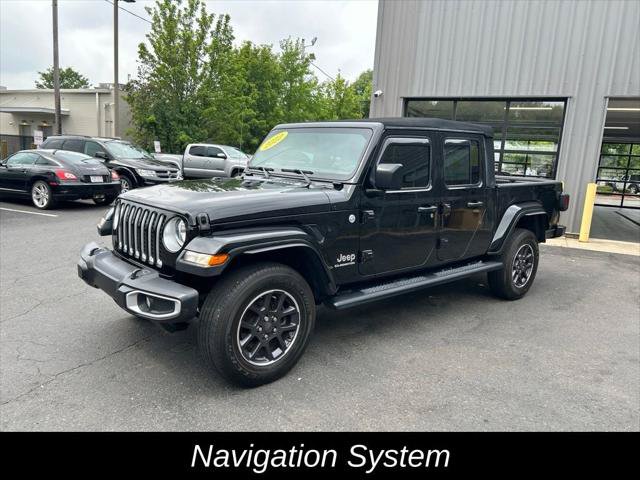 Certified 2022 Jeep Gladiator Overland w/ Trailer Tow Package AWD/4WD image 9