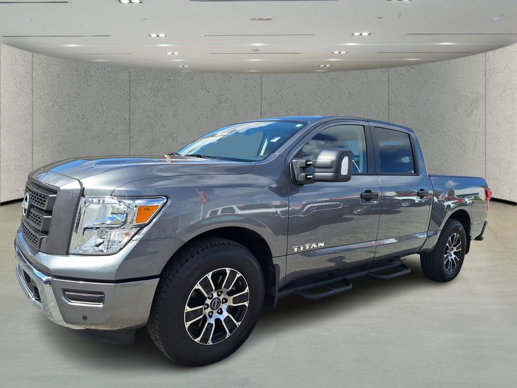 Used 2024 Nissan Titan SV w/ SV Convenience Package image 9
